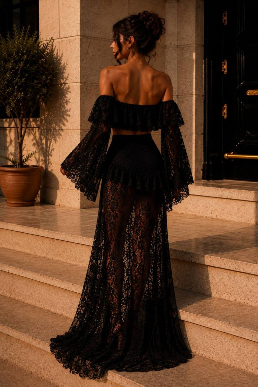 Madonna Yaka Dantel Etek Takım