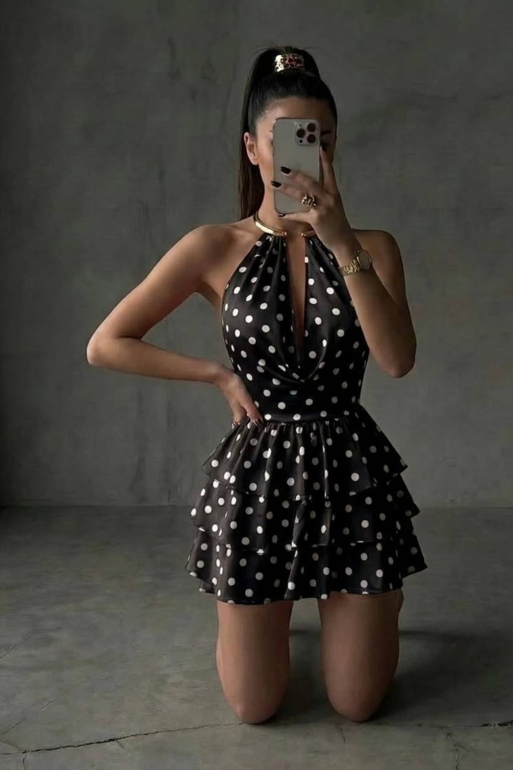 Kat Kat Fırfırlı Puantiyeli Mini Elbise