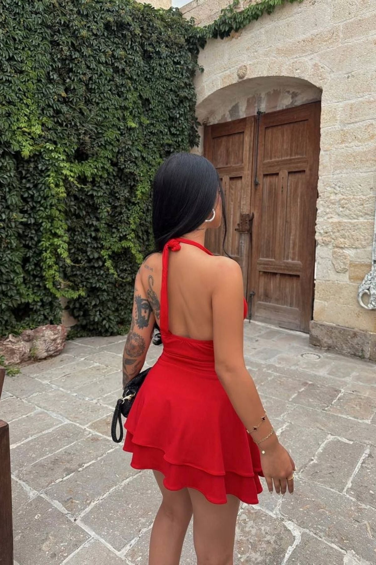 Boyundan Baglamalı Kat Kat Fırfırlı Mini Elbise