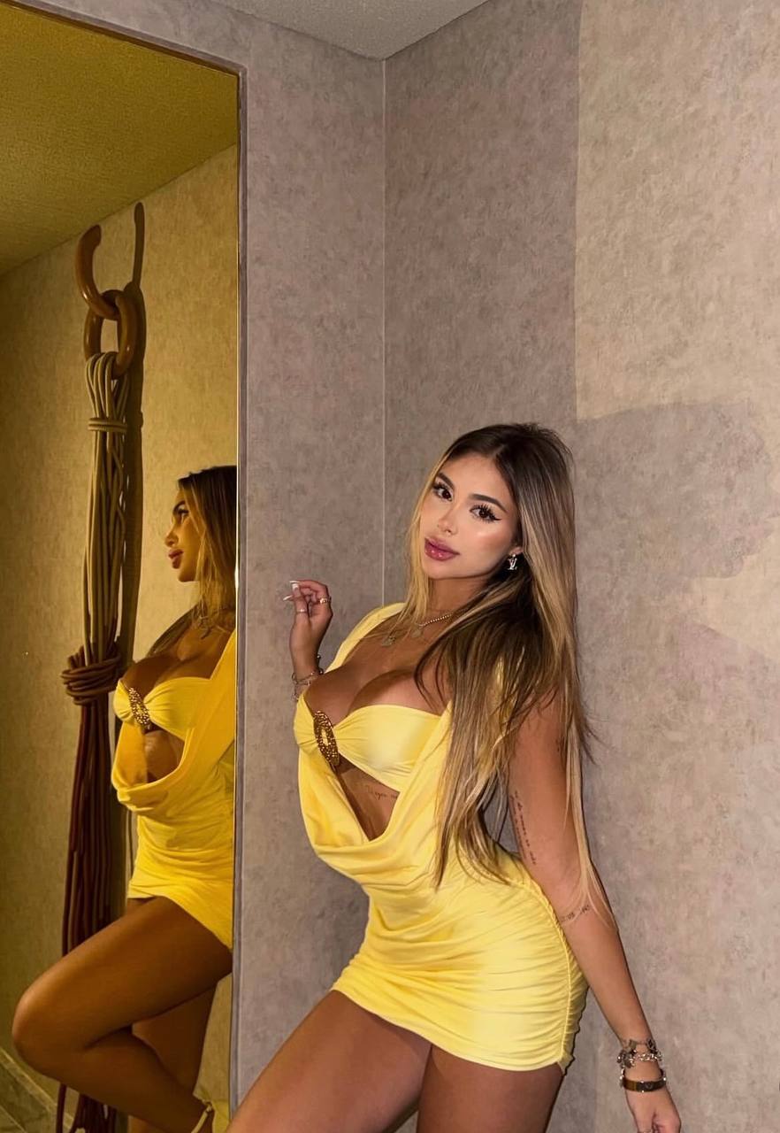 Degaje Yaka Crop Aksesuar Detay Büzgülü Mini Elbise