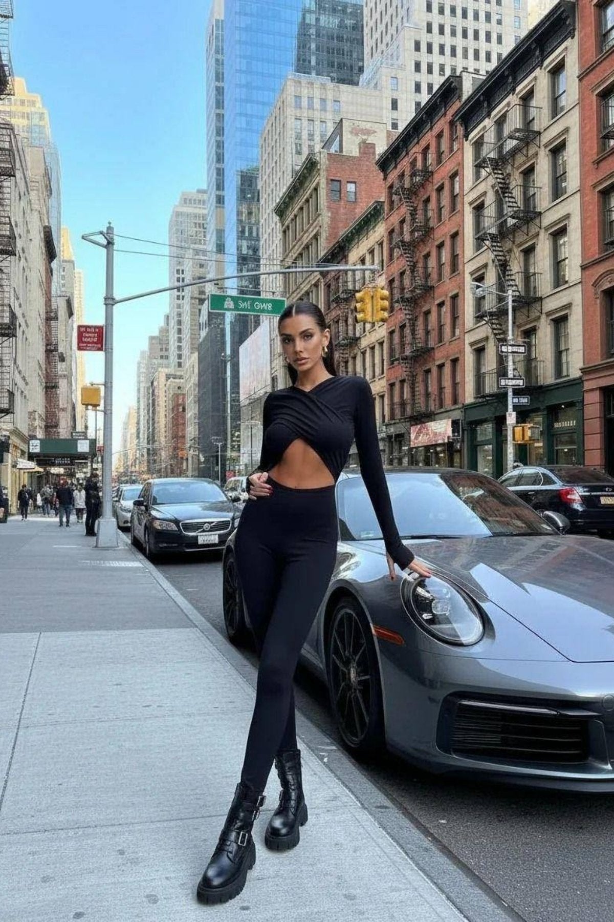 Çapraz Baglama Göbek Dekolteli Slim Fit Spor Tulum