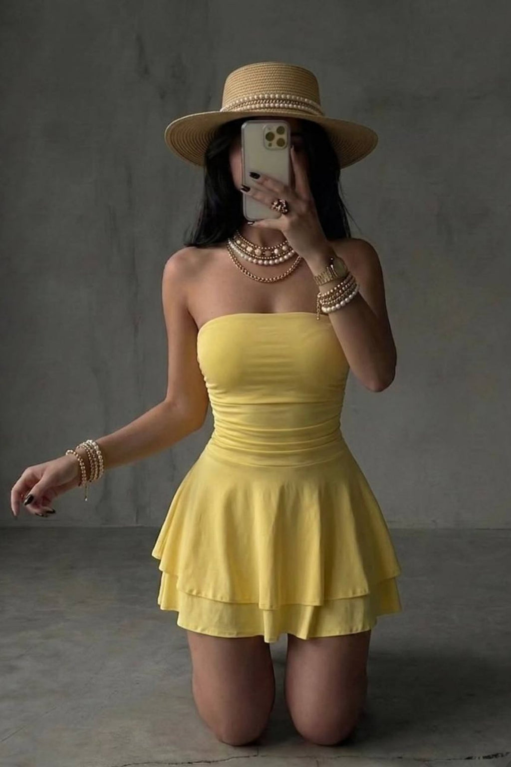 Straplez Model Kat Kat Şortlu Kloş Mini Elbise