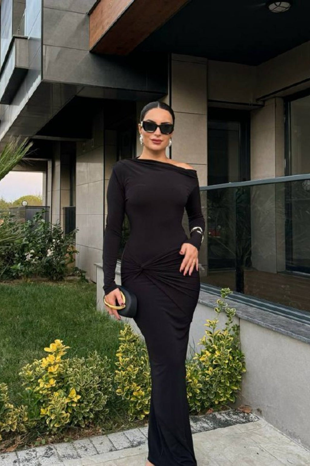 Kayık Yaka Düşük Omuz Belden Baglama Detay Uzun Slip Elbise