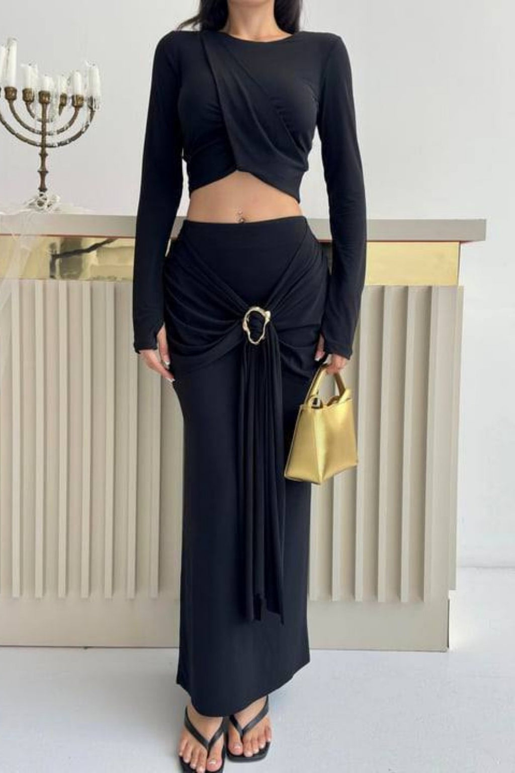 Önden Kapama Model Crop Baglama Toka Detay Yırtmaçlı Etek Takım