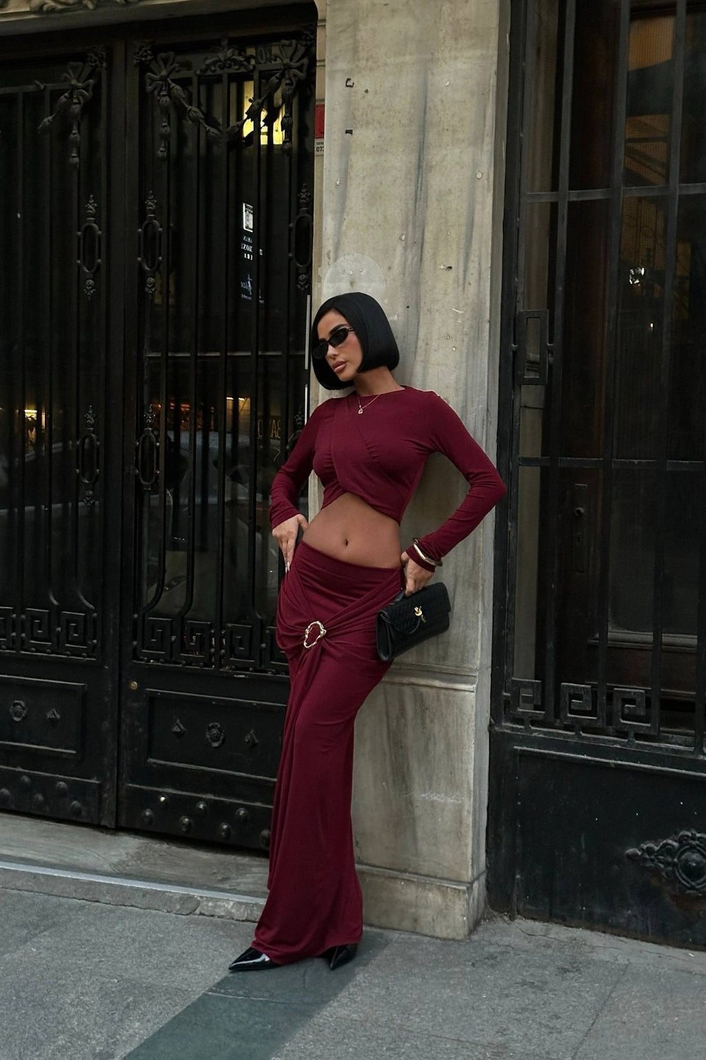 Önden Kapama Model Crop Baglama Toka Detay Yırtmaçlı Etek Takım